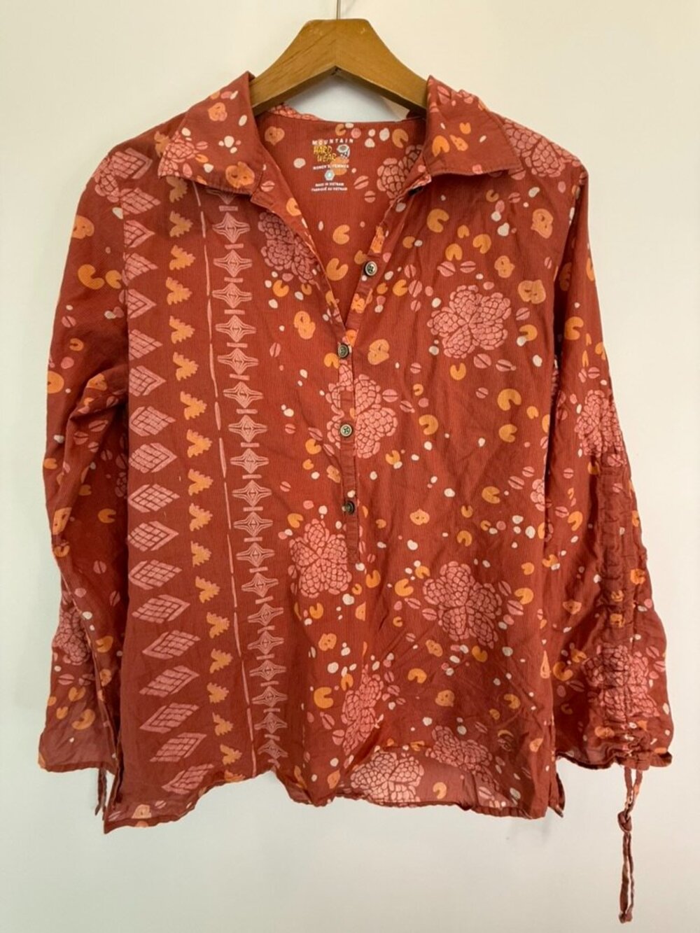 Mountain Hardwear Rust Red Floral Button-Down Shirt